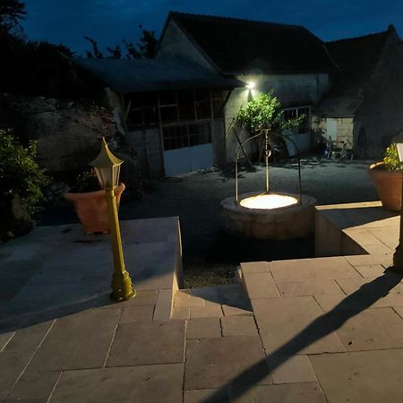 Aux Trois Tilleuls Bed and Breakfast Loches Buitenkant foto